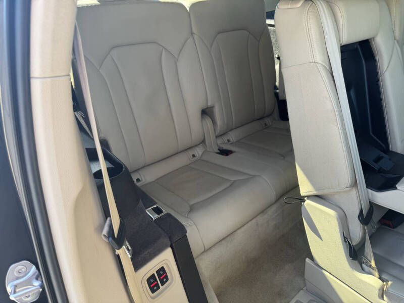 2017 Audi Q7 3.0T quattro Premium Plus