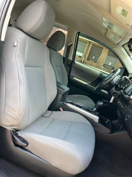 2018 Toyota Tacoma SR5 V6