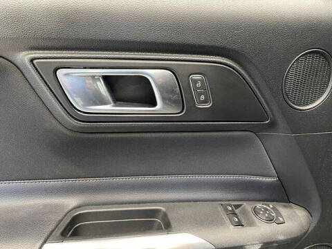 2020 Ford Mustang EcoBoost