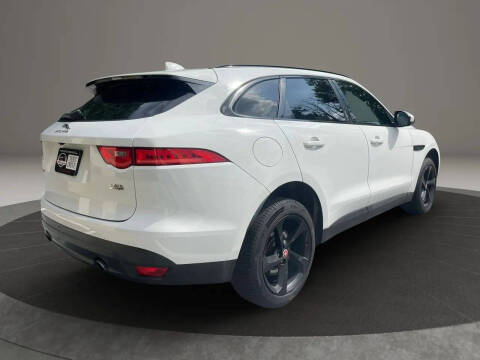 2019 Jaguar F-PACE 25t Premium