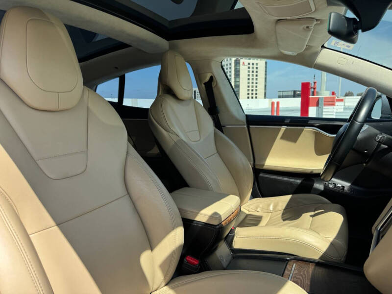 2017 Tesla Model S