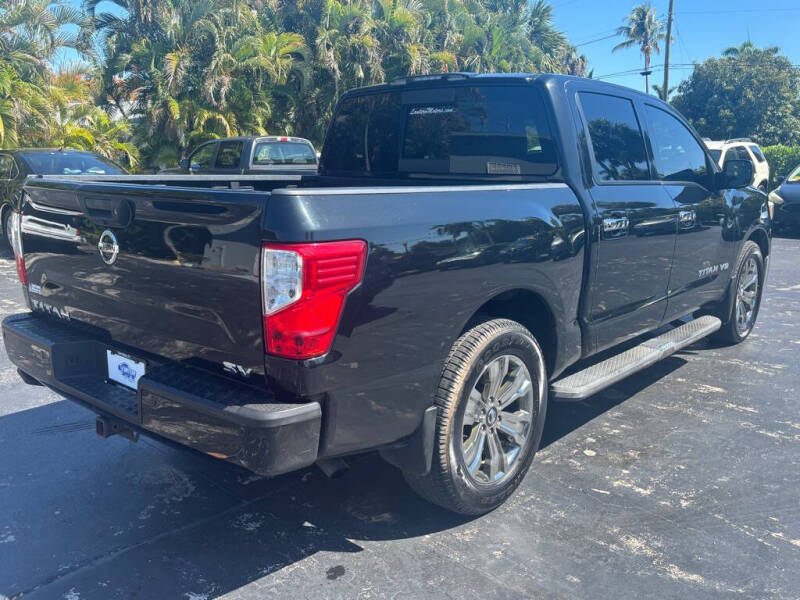 2019 Nissan Titan Platinum Reserve