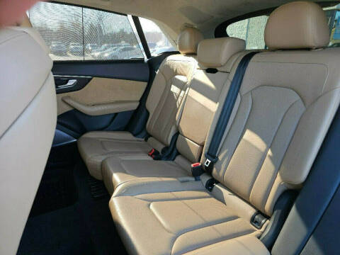 2019 Audi Q8 quattro Prestige 55 TFSI