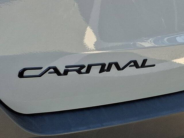 2026 Kia Carnival Hybrid SX