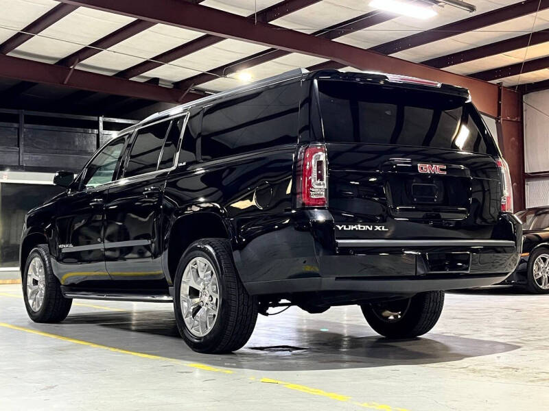 2018 GMC Yukon XL SLE