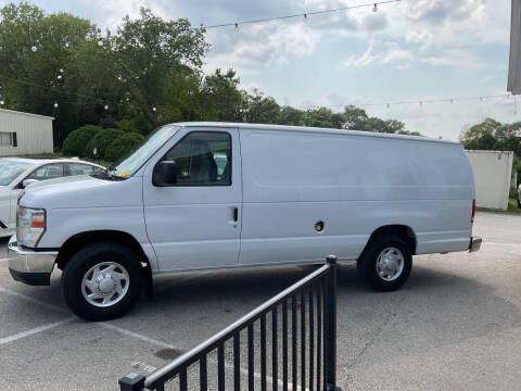 2013 Ford E-Series E-350 SD