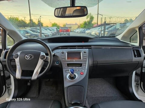2013 Toyota Prius Four