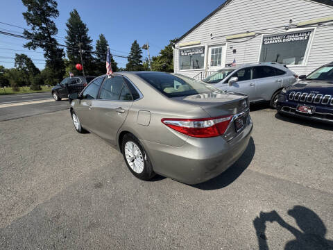 2017 Toyota Camry LE