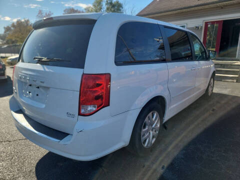 2014 Dodge Grand Caravan American Value Package