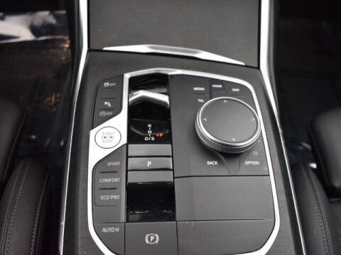 2024 BMW 3 Series 330i xDrive