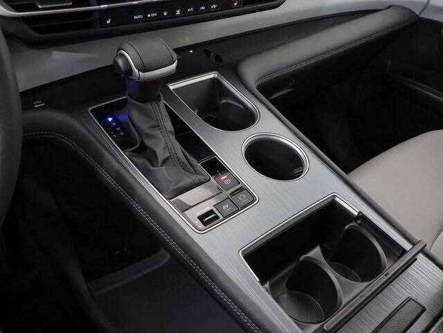 2025 Toyota Sienna XLE 7-Passenger