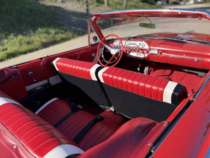 1960 Ford Sunliner