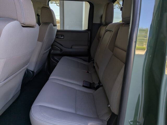 2022 Nissan Frontier SV