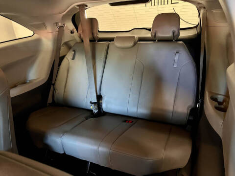 2021 Toyota Sienna XLE 7-Passenger
