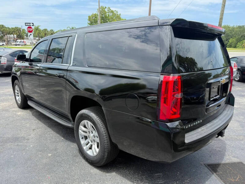 2016 Chevrolet Suburban LT