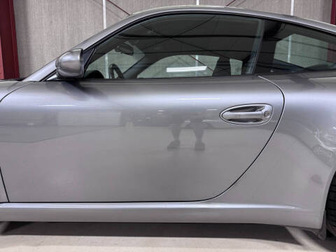 2005 Porsche 911 Carrera