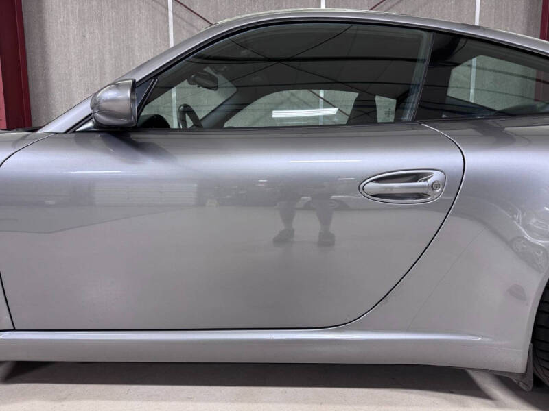 2005 Porsche 911 Carrera