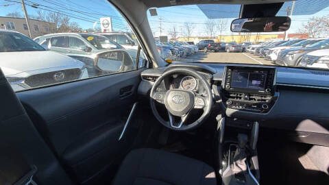 2022 Toyota Corolla Cross LE