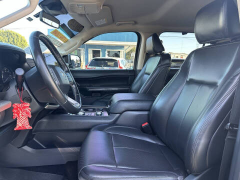 2022 Ford Expedition MAX XLT