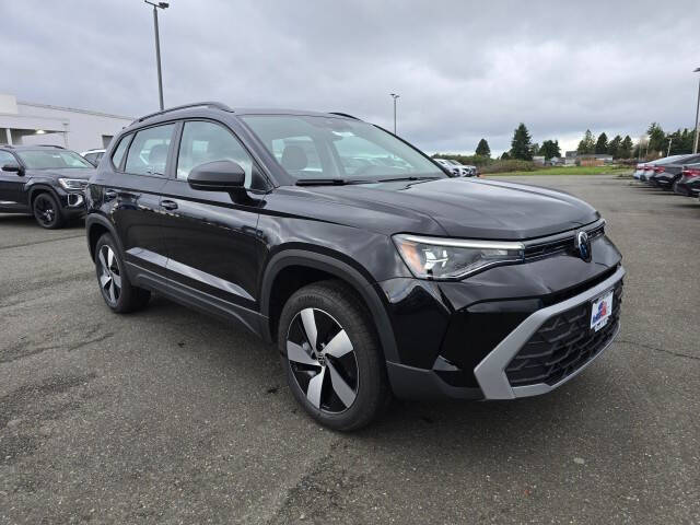 2026 Volkswagen Taos S's photo