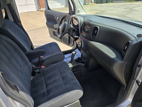2009 Nissan cube