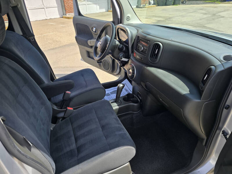 2009 Nissan cube