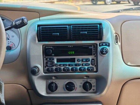 2001 Ford Explorer Sport Trac