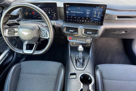 2024 Ford Mustang EcoBoost