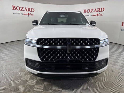 2025 Lincoln Navigator Black Label