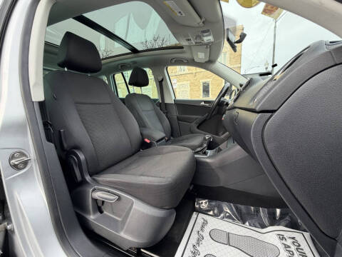 2013 Volkswagen Tiguan S