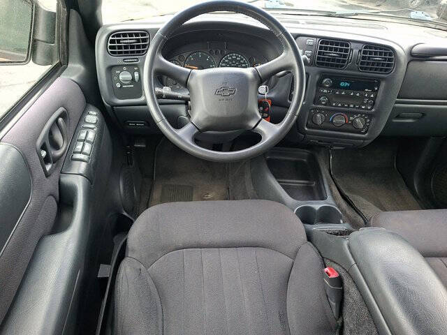 2003 Chevrolet Blazer LS