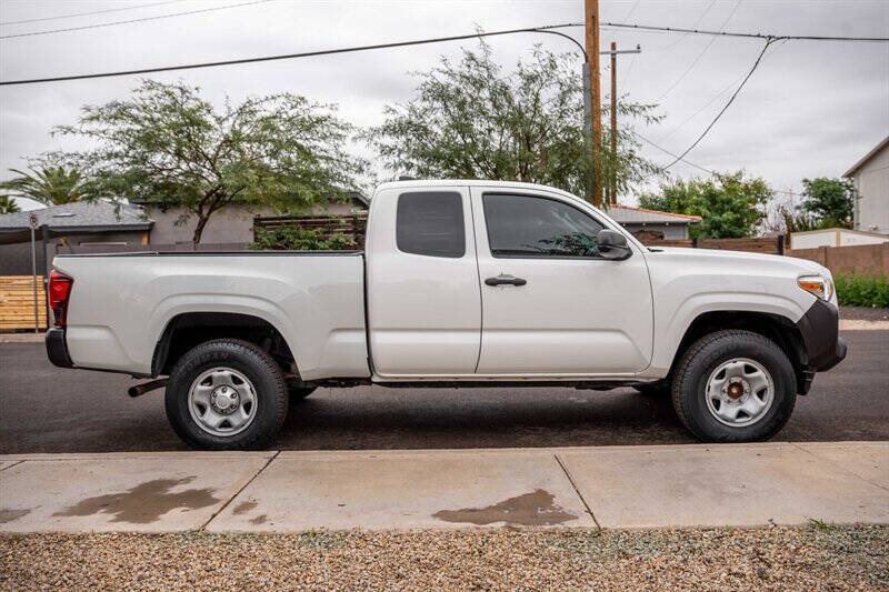 2020 Toyota Tacoma SR