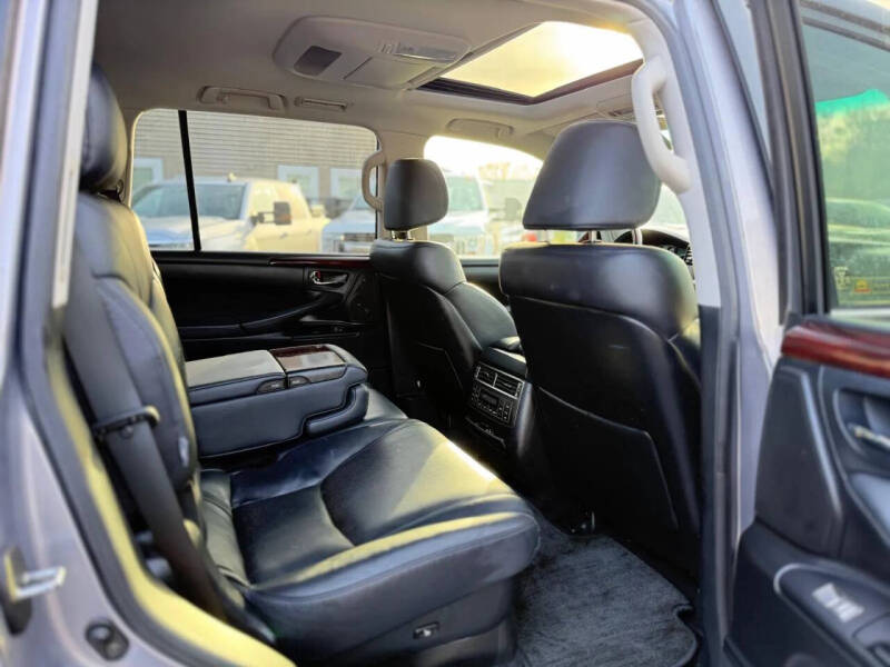 2011 Lexus LX 570