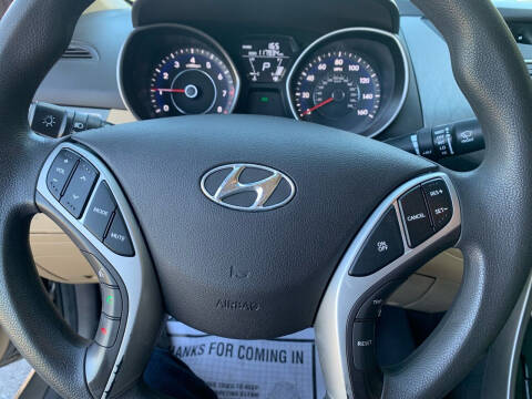 2012 Hyundai Elantra GLS