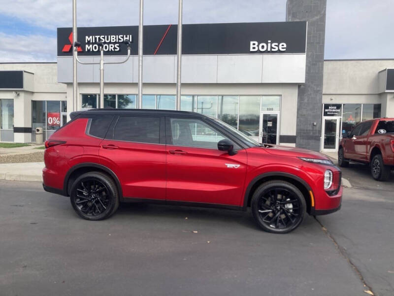 2025 Mitsubishi Outlander PHEV SEL