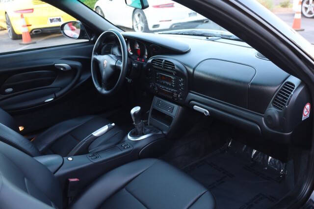 2003 Porsche 911