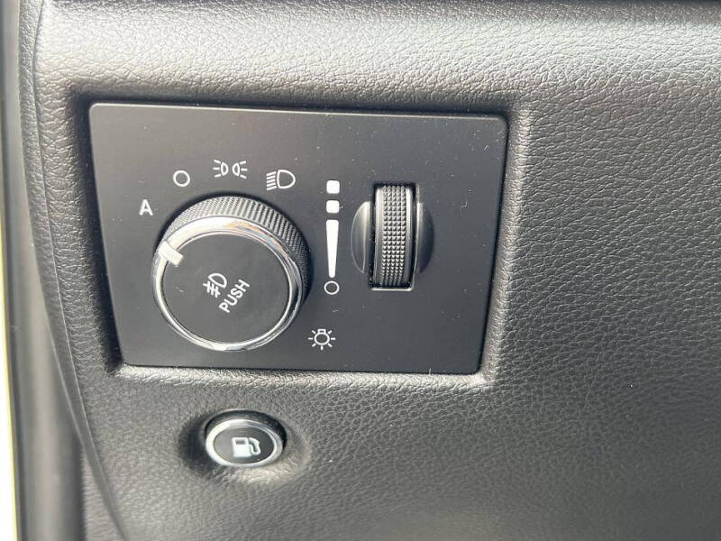 2019 Jeep Grand Cherokee Laredo E