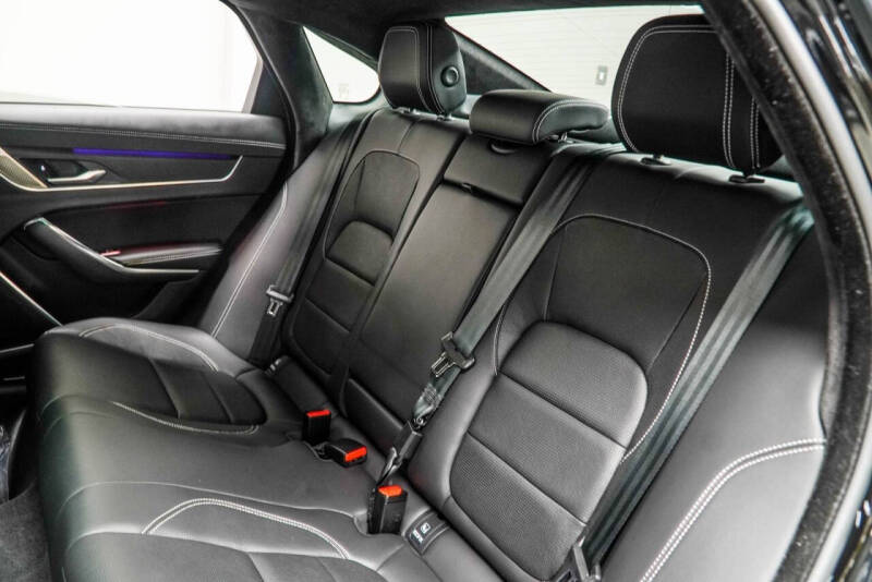 2024 Jaguar XF P300 R-Dynamic SE