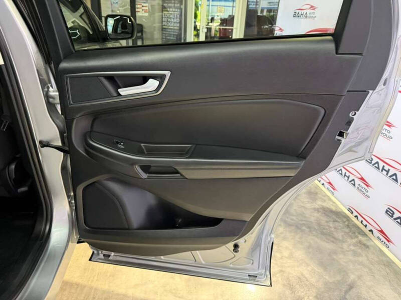2024 Ford Edge SE