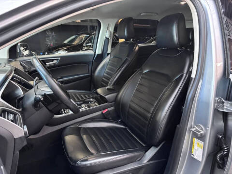 2020 Ford Edge