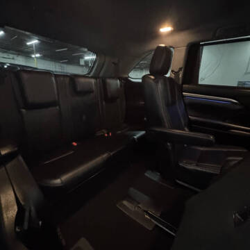 2017 Toyota Highlander SE