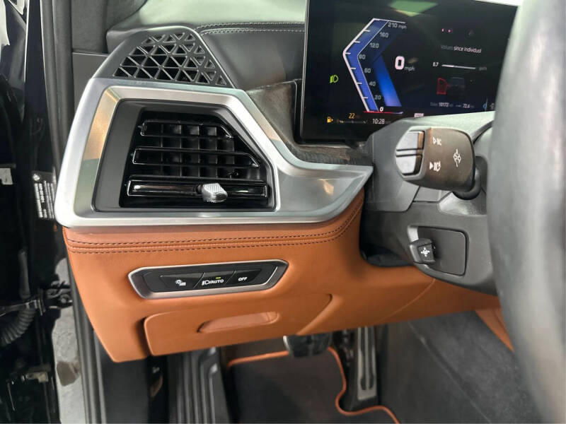 2024 BMW X7 ALPINA XB7