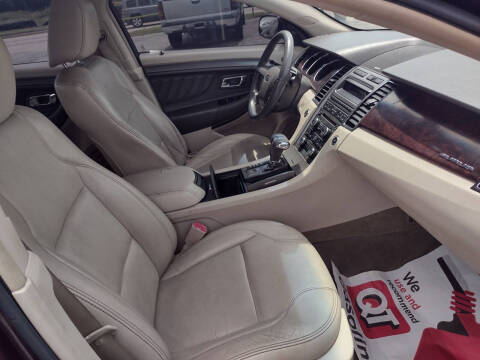 2010 Ford Taurus SEL