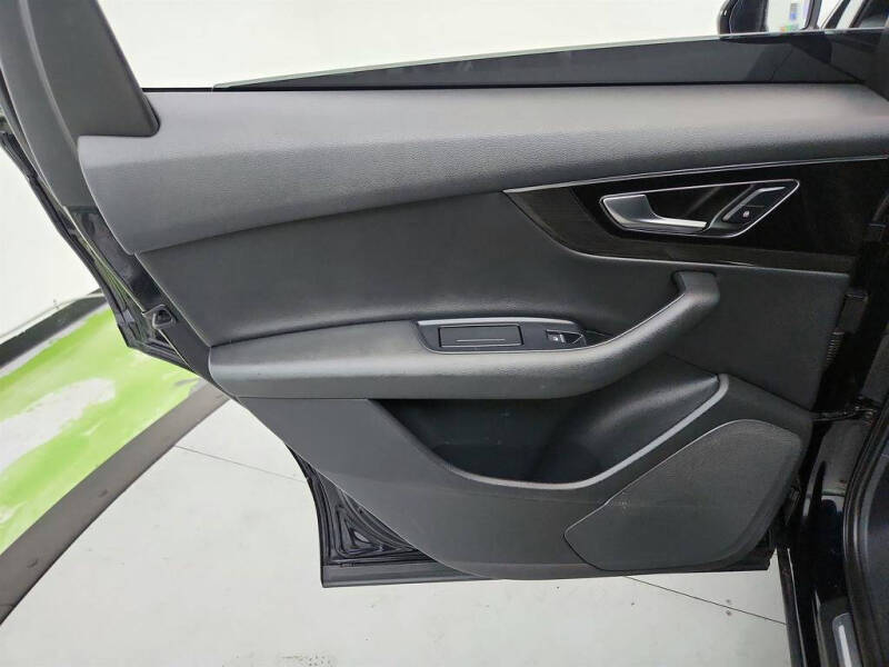 2017 Audi Q7 2.0T quattro Premium Plus