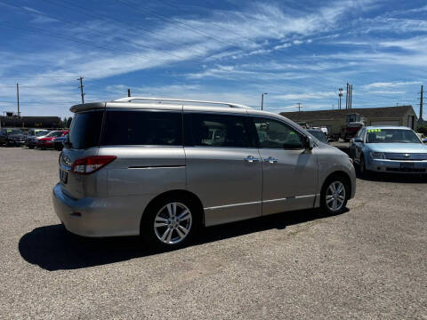 2012 Nissan Quest
