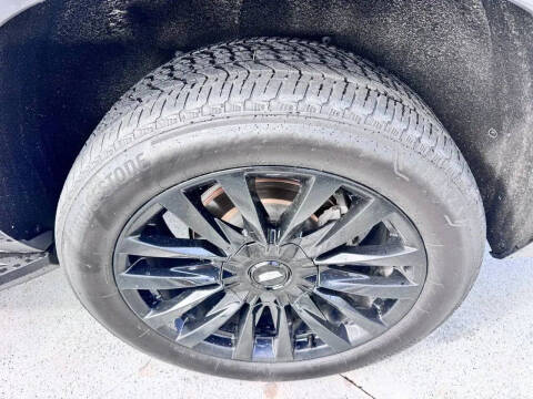 2023 Cadillac Escalade ESV Premium Luxury