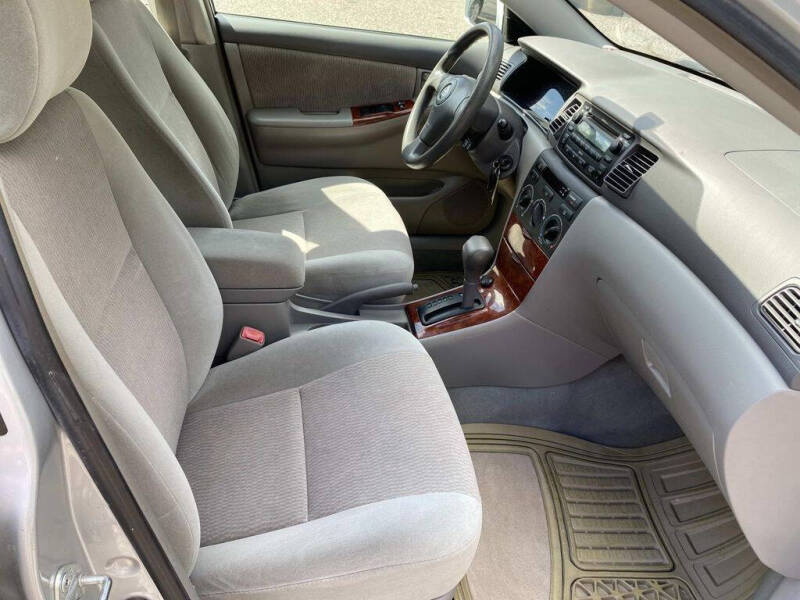 2007 Toyota Corolla LE