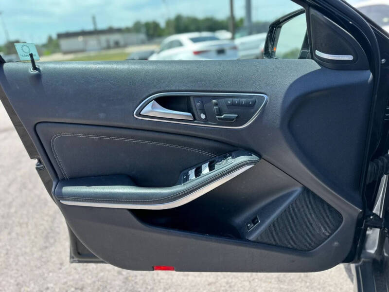 2015 Mercedes-Benz GLA GLA 250