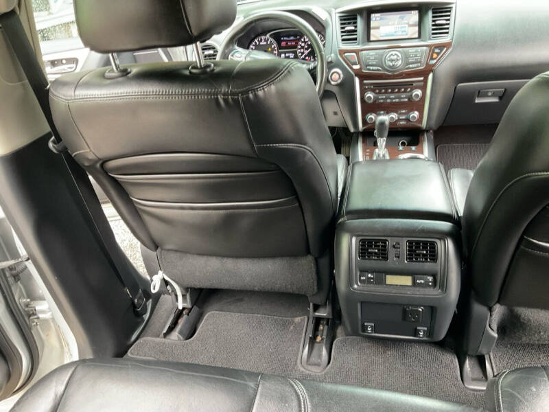 2013 Nissan Pathfinder S