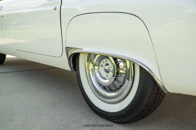1956 Ford Thunderbird